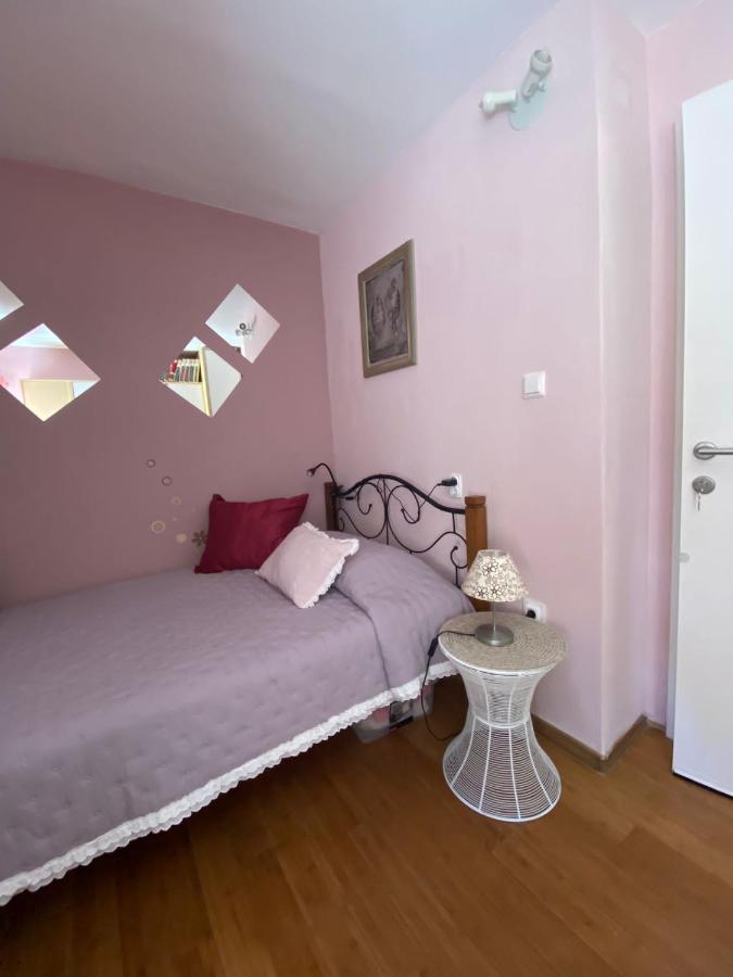 Cosy Accommodation In The Center Of Split Exterior photo